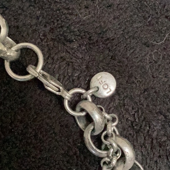 LOFT Pale Blue Faceted Glass Silver Tone Multistrand Chain Necklace - Picture 4 of 5